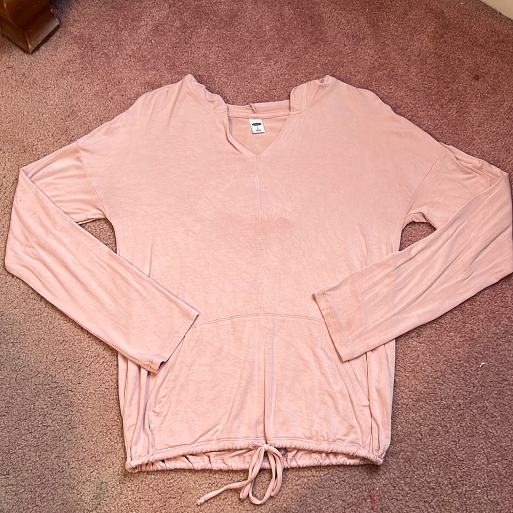 Light weight pull over